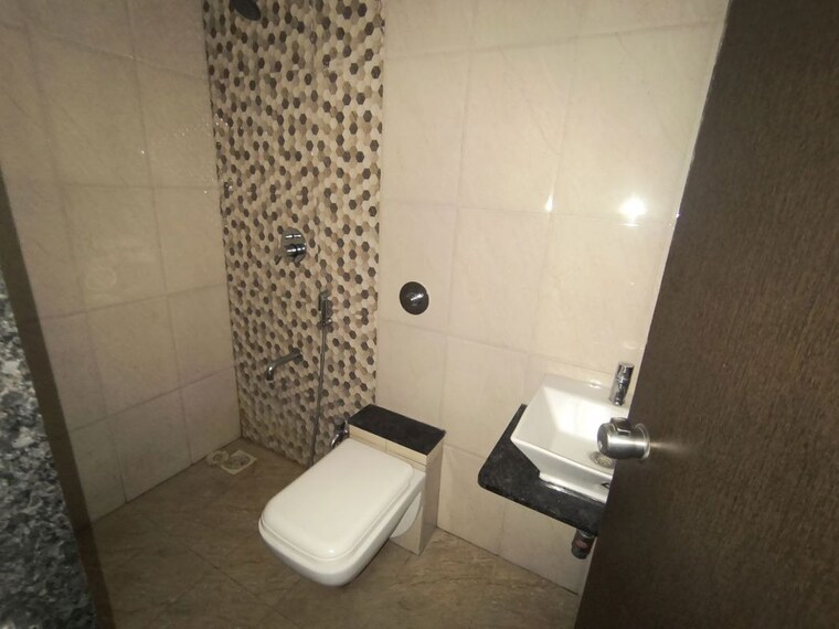 Bathroom, majestique-venice 2 Bedroom 1080 Sq.Ft. Apartment In Dhayari Pune 9722453