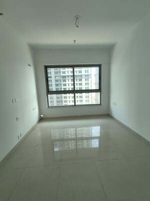 Master Bedroom in 1 BHK Apartment at Kalpataru Immensa, Kolshet Road – for Rent