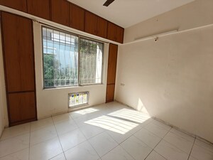 Room in 1 BHK Apartment at Lunkad Queensland, Viman Nagar – for Rent