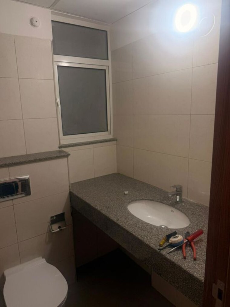 Bathroom, godrej-woods 3 Bedroom 1345 Sq.Ft. Apartment In Sector 43 Noida 9722515