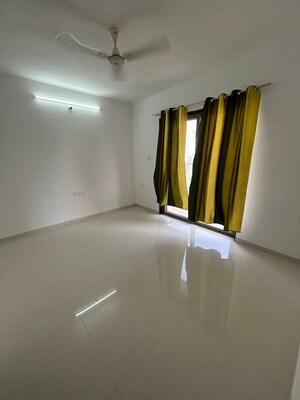 Furnished Amenities in 2 BHK Apartment at HS Lagom Homes, Wakad – for Rent