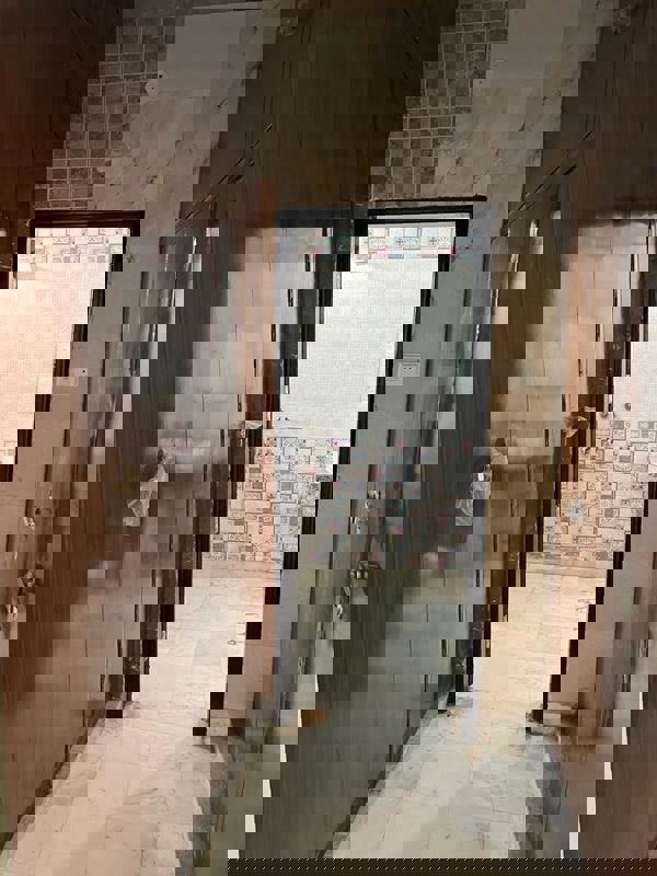 Room in 3 BHK Builder Floor at BPTP Parkland, Sector 75 – for Sale