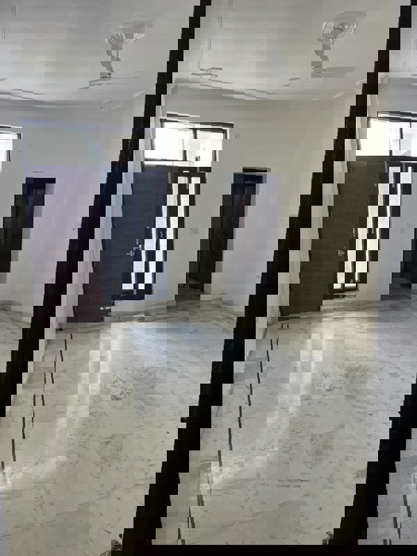 3 BHK + Pooja Room,Study Room,Extra Room Builder Floor For Sale in BPTP Parkland