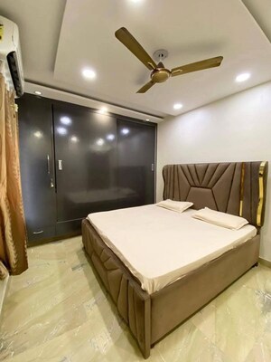 Bedroom in 2 BHK Apartment at Saket – for Rent