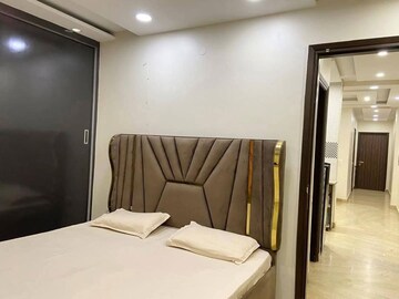 Bedroom in 2 BHK Apartment at Saket – for Rent