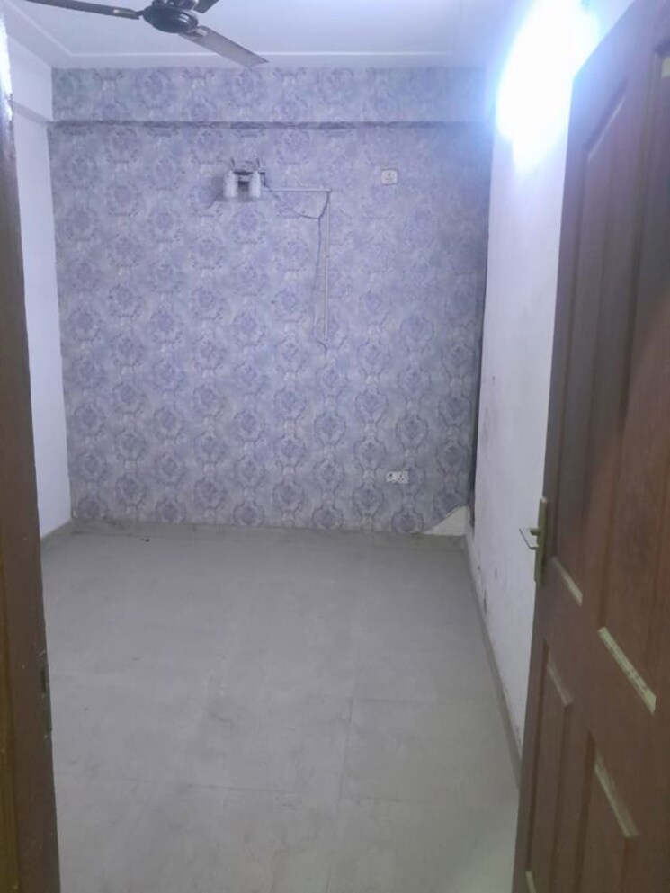 Bathroom, bharti-apartments 2 Bedroom 900 Sq.Ft. Builder Floor In Shakti Khand iv Ghaziabad 9722602