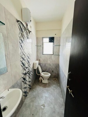 Bathroom in 1 BHK Apartment at Tole Niwas, Wadgaon Sheri – for Rent