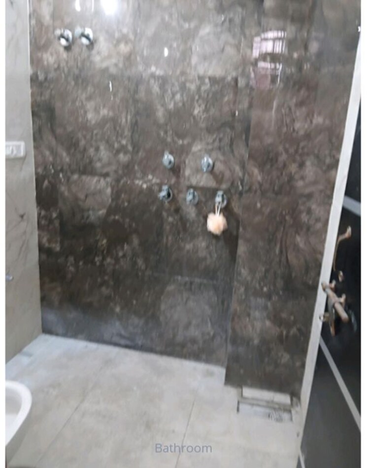 Bathroom, beta ii greater noida 2 Bedroom 60 Sq.Mt. Independent House In Beta Ii Greater Noida Greater Noida 9722650