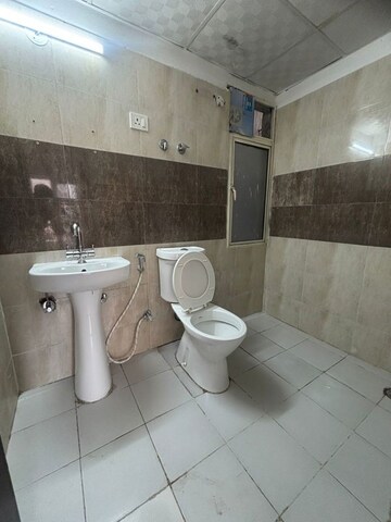Bathroom in 2 BHK Apartment at Panchsheel Greens II, Sector 16 Greater Noida – for Sale