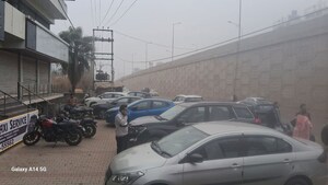  Shop – Exterior View View at Ambala Highway - for Rent