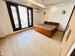 3 BHK + Servant Room 1500 Sq.Ft. Builder Floor in Safdarjung Development Area