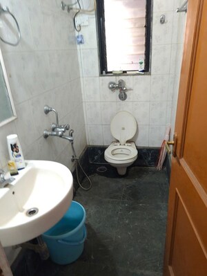 Bathroom in 3 BHK Apartment at Magnolia Enclave, Powai – for Rent