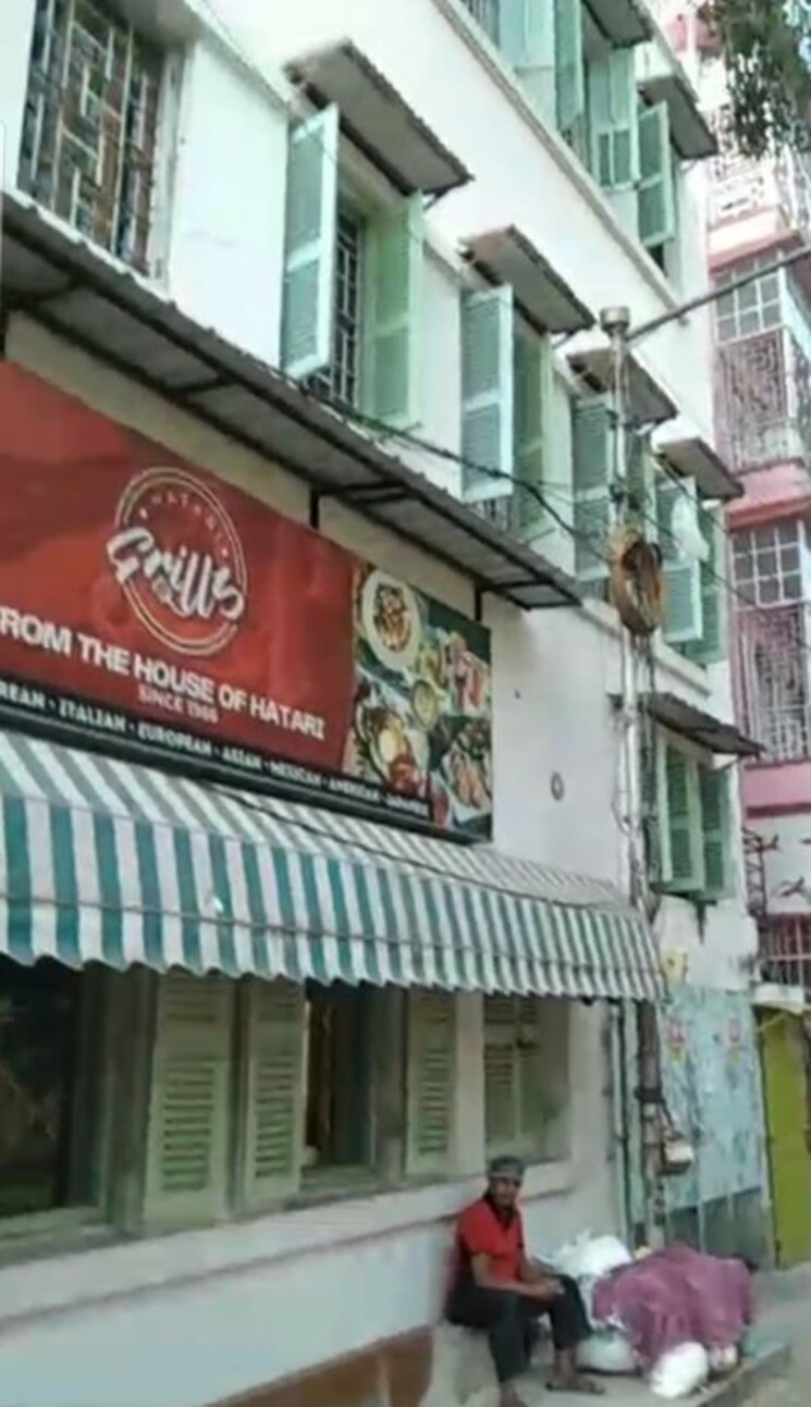 Exterior View, gariahat Commercial Showroom 1200 Sq.Ft. In Gariahat Kolkata 9722704