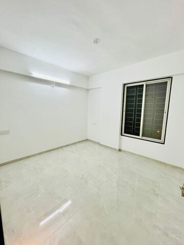 Room in 1 BHK Apartment at Wadgaon Sheri – for Rent