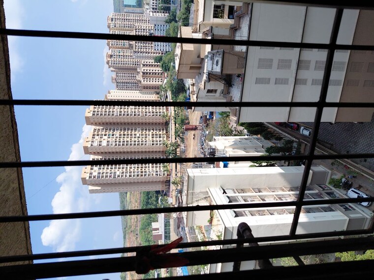 Balcony, lalani-grandeur 2 Bedroom 651 Sq.Ft. Apartment In Goregaon East Mumbai 9722761