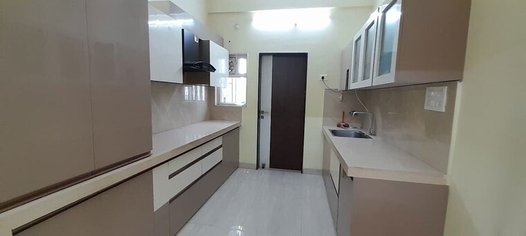 Kitchen, new rajendra nagar 4 Bedroom 2200 Sq.Ft. Apartment In New Rajendra Nagar Raipur 9722783