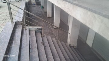 Staircase in  Shop at Ambala Highway – for Rent