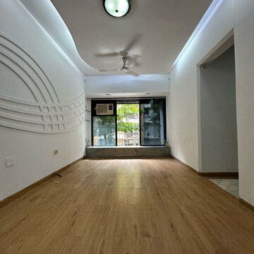 Building Lobby in 1 BHK Apartment at Jupiter Apartments Lokhandwala Complex, Lokhandwala Complex – for Rent