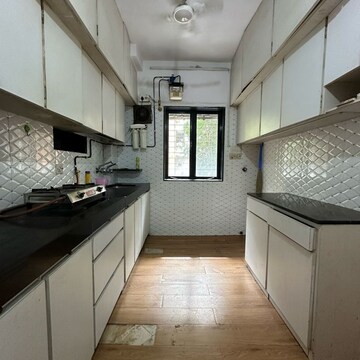 Kitchen in 1 BHK Apartment at Jupiter Apartments Lokhandwala Complex, Lokhandwala Complex – for Rent