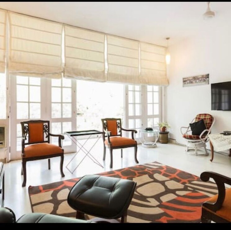 Living Room, defence colony 3 Bedroom 1800 Sq.Ft. Independent House In Defence Colony Delhi 9722848