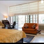 3 BHK + Extra Room 1800 Sq.Ft. Independent House in Defence Colony