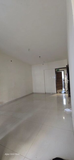 Room in 1 BHK Apartment at Ambarish CHS, Kurla East – for Rent