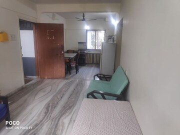 Bedroom in 2 BHK Apartment at Rehmat Tower, Santacruz East – for Rent