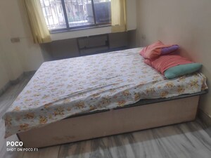 Bedroom in 2 BHK Apartment at Rehmat Tower, Santacruz East – for Rent