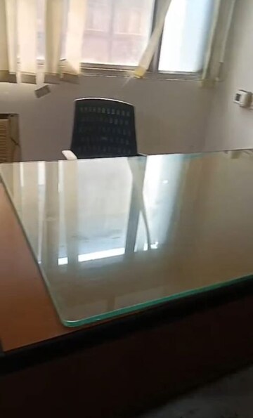 Furnished Amenities in  Warehouse at Park Street – for Rent