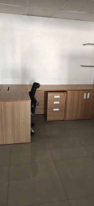 Room in  Office Space at JMD Regent Square, Sector 25 – for Rent