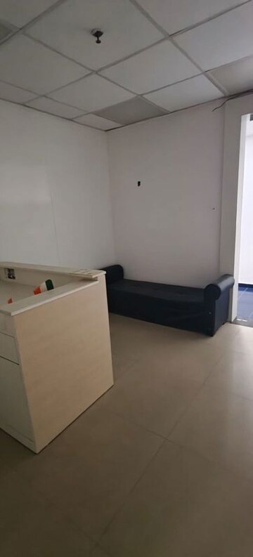 Room in  Office Space at JMD Regent Square, Sector 25 – for Rent