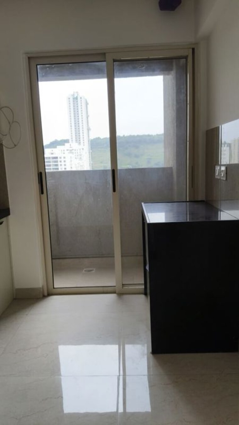 Bathroom, supreme-estia-phase-1 2 Bedroom 730 Sq.Ft. Apartment In Baner Pune 9722906