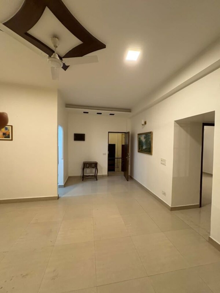 Room, shivalik colony 2 Bedroom 1200 Sq.Ft. Builder Floor In Shivalik Colony Delhi 9722912