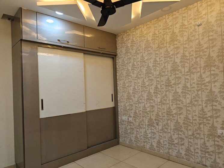 Room, marina-skies 3 Bedroom 1650 Sq.Ft. Apartment In Hi Tech City Hyderabad 9722892