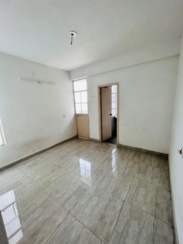 Room, signature-global-signum-107 2 Bedroom 489 Sq.Ft. Apartment In Sector 107 Gurgaon 9722948