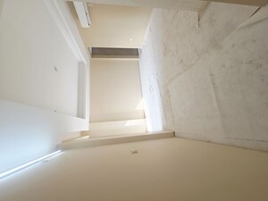 Room in 4 BHK Apartment at Omaxe The Resort Lucknow, Gomti Nagar – for Sale