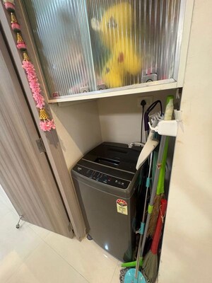 Balcony in 1 BHK Apartment at Madhuban Apartment Vishnu Nagar, Vishnu Nagar – for Rent