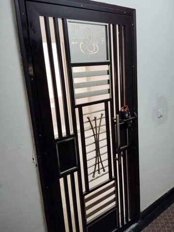 Staircase in 3 BHK Apartment at Radicon Vedantam, Sector 16c Greater Noida – for Rent