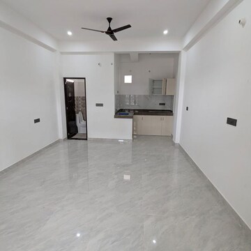 Room in  Pg at Gomti Nagar – for Rent