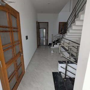 Staircase in  Pg at Gomti Nagar – for Rent