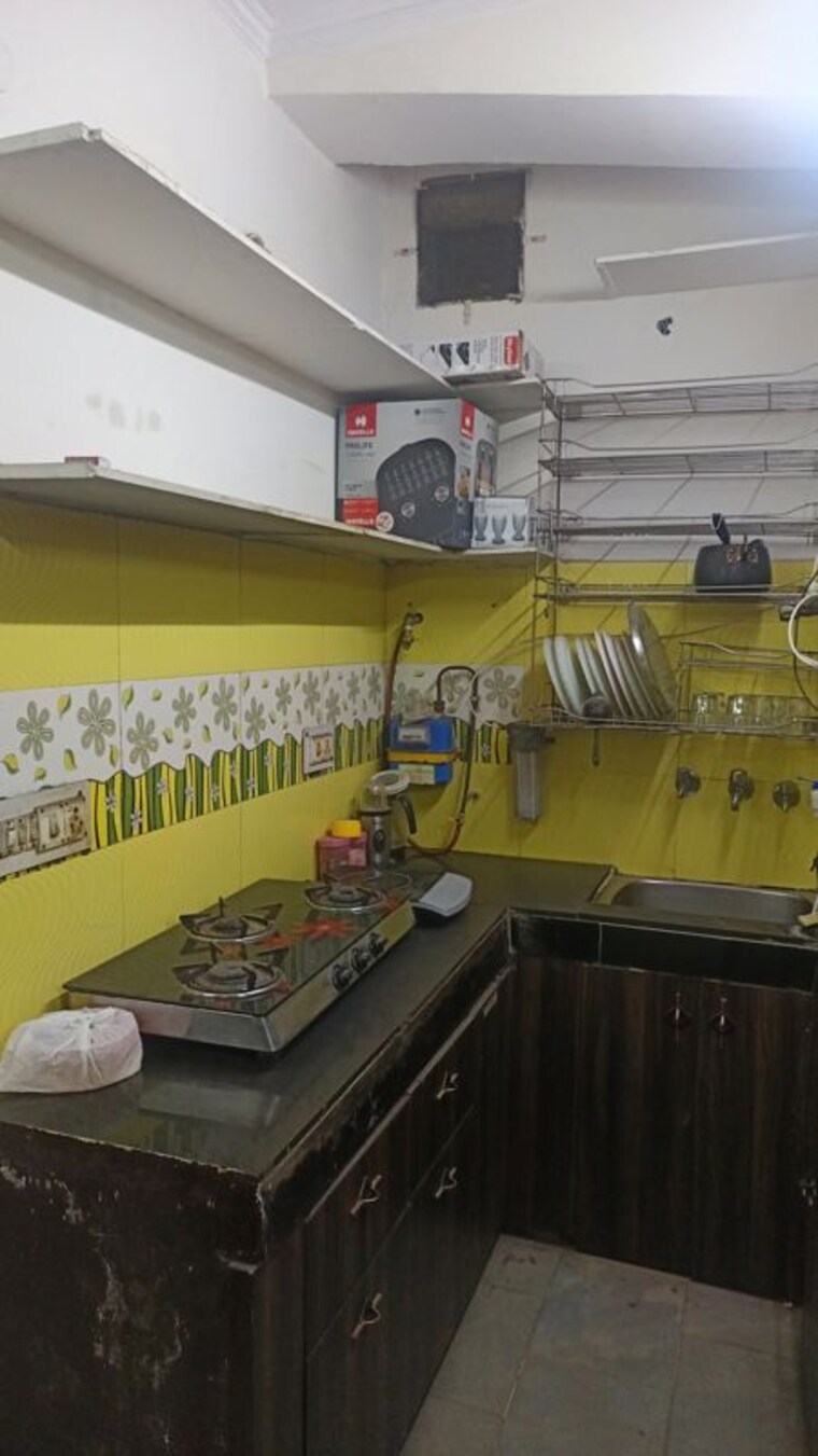 Kitchen, patel nagar 1 Bedroom 500 Sq.Ft. Builder Floor In Patel Nagar Delhi 9722997