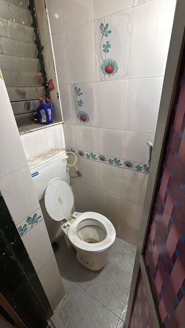 Bathroom in 1 BHK Apartment at Kamthi Plaza, Sector 8 Airoli – for Sale