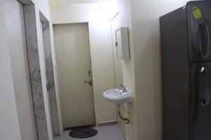 Bathroom in 2 BHK Apartment at Vaishnodevi Circle – for Rent