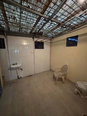 Room in Studio Apartment at Kasturi Tower, Airoli Sector 3 – for Rent