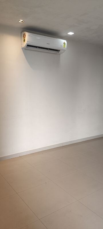 Living Room in 3 BHK Apartment at Oberoi Springs, Andheri West – for Rent