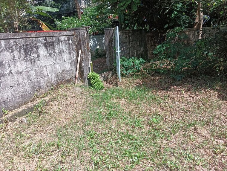 undefined, kuttoor  3376 Sq.Ft. Plot In Kuttoor Thrissur 9723080