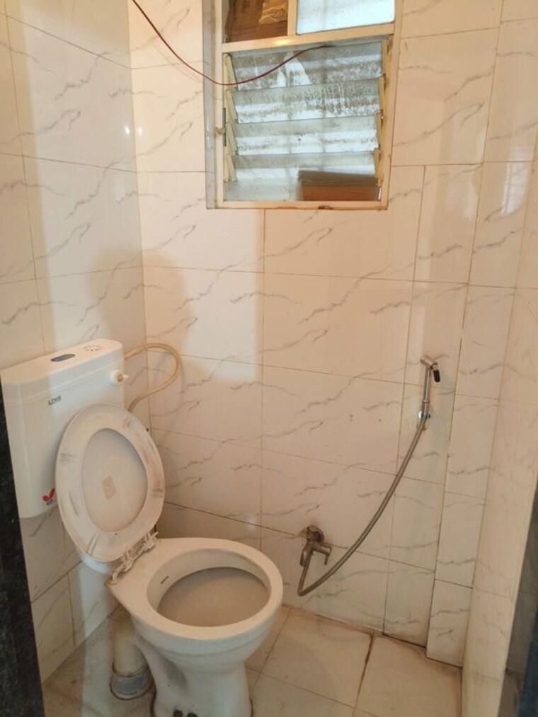 Bathroom, wadgaon sheri 1 Bedroom 560 Sq.Ft. Apartment In Wadgaon Sheri Pune 9723087