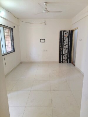 Room in 1 BHK Apartment at Wadgaon Sheri – for Rent
