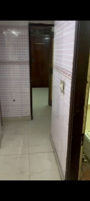 Room in 3 BHK Builder Floor at Rohini Sector 13 – for Rent