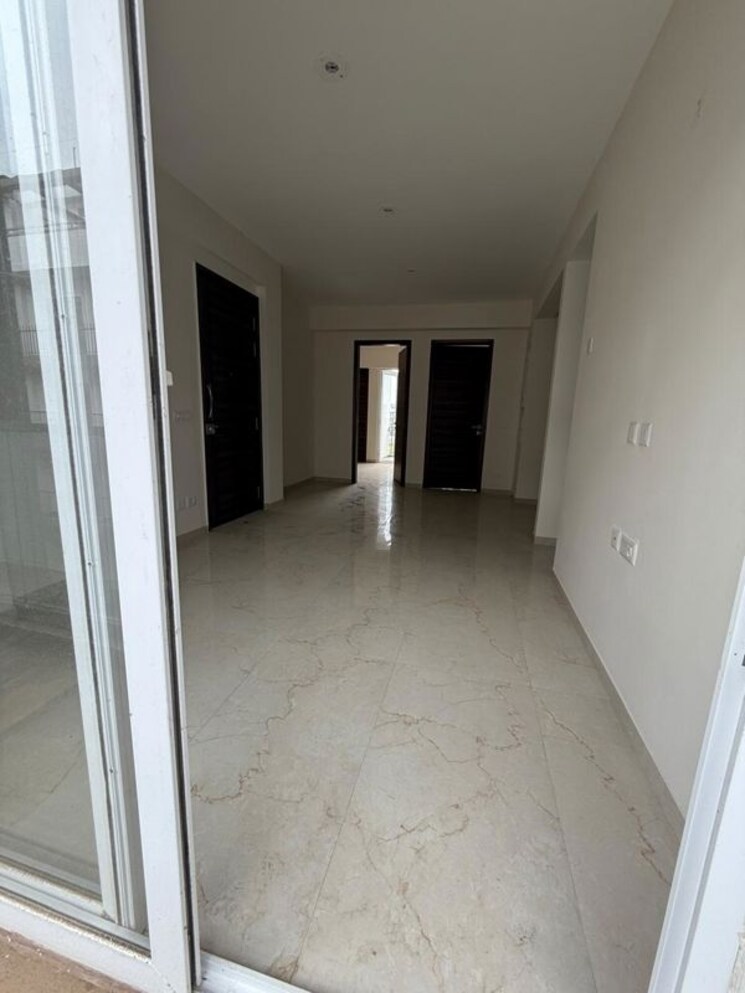 undefined, smart-world-gems 2.5 Bedroom 1194 Sq.Ft. Apartment In Sector 89 Gurgaon 9723101